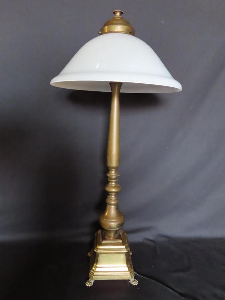 Klassieke tafellamp, Antiek en Kunst, Antiek | Lampen, Ophalen of Verzenden