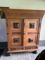 Antieke masief eiken gelderse kussenkast, Ophalen