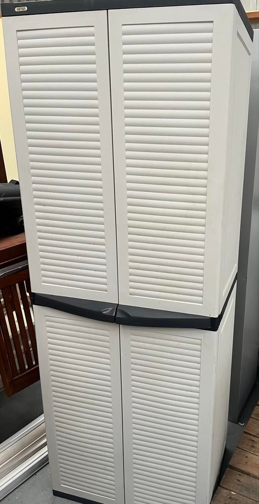 Keter opbergkast met 2 deuren, Ophalen, Gebruikt