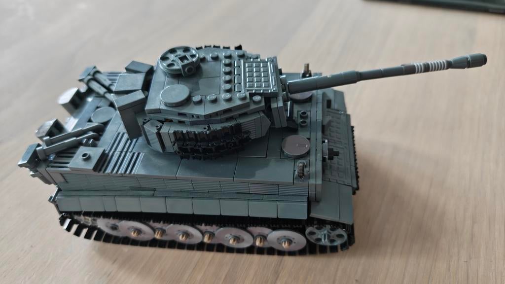 Cada Master Tiger tank (Panzer VI) WO2, Ophalen of Verzenden, Zo goed als nieuw
