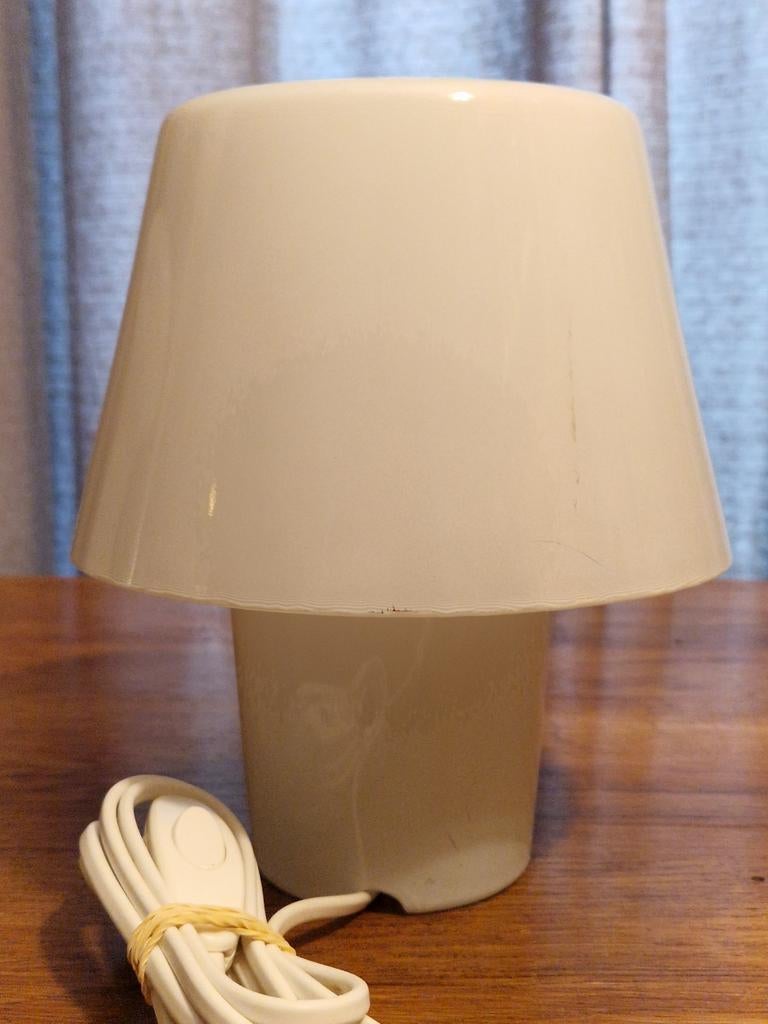 Ikea design mushroom tafellamp, Huis en Inrichting, Lampen | Tafellampen, Ikea, Gebruikt, Ikea, Ikea