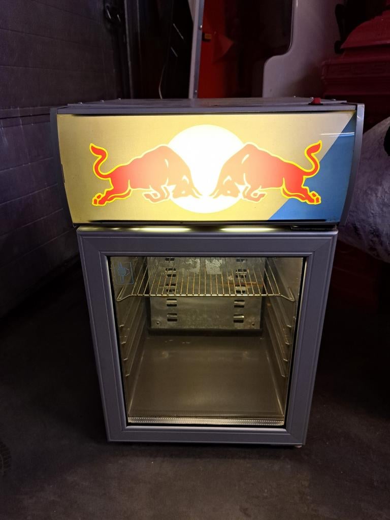 Redbull koelkast, Ophalen, Gebruikt, Reclamebord