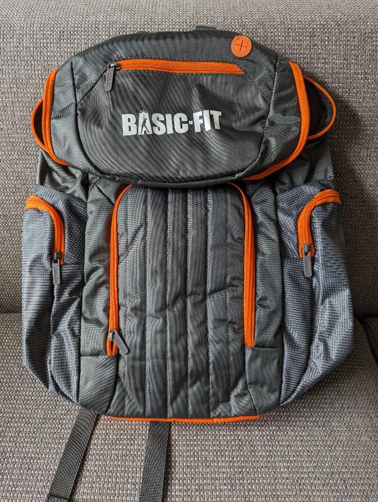 Basic-fit premium rugtas nieuw, Ophalen of Verzenden, Nieuw, Overige merken, 45 tot 60 cm