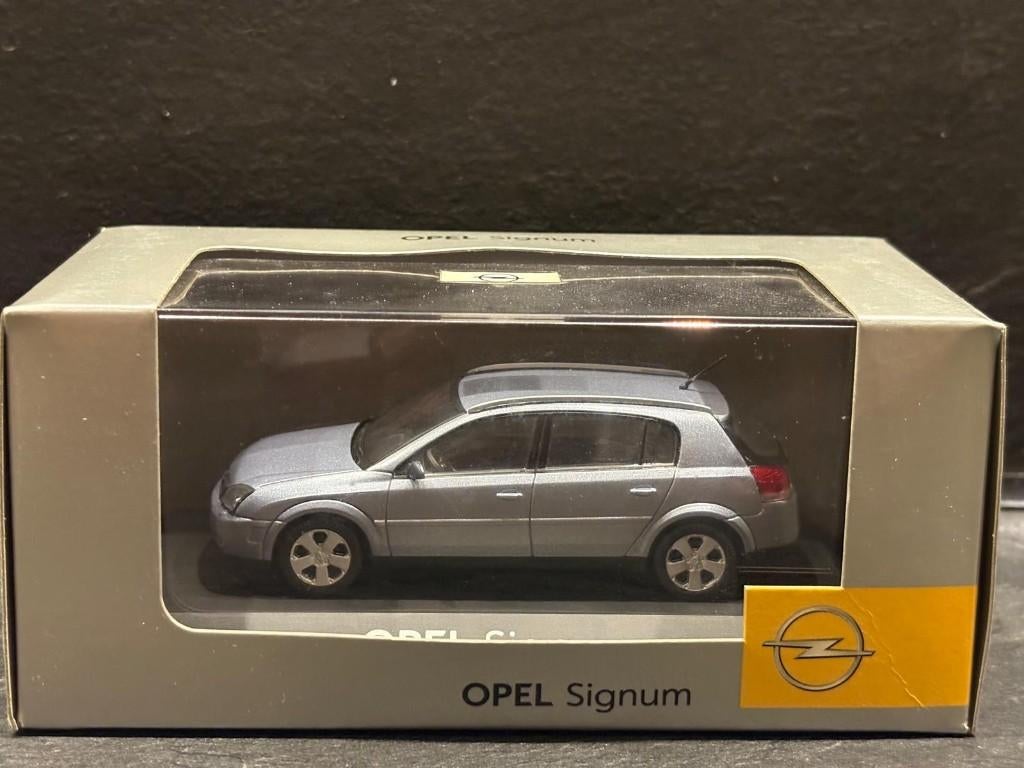 Opel Signum | Schuco | Mint/Boxed, Ophalen of Verzenden, Nieuw, Auto, Schuco