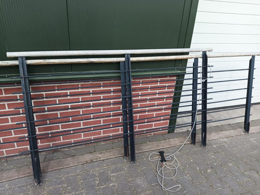 Balustrade 2x, Ophalen