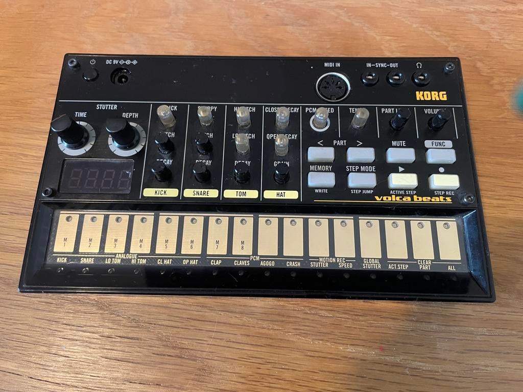 Korg Volca Beats, Muziek en Instrumenten, Drumcomputers, Verzenden, Gebruikt, Korg