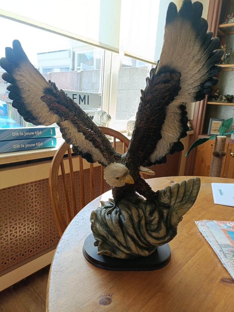Grote Adelaar Beeld - 45 cm hoog, Ophalen of Verzenden, Gebruikt, Dier