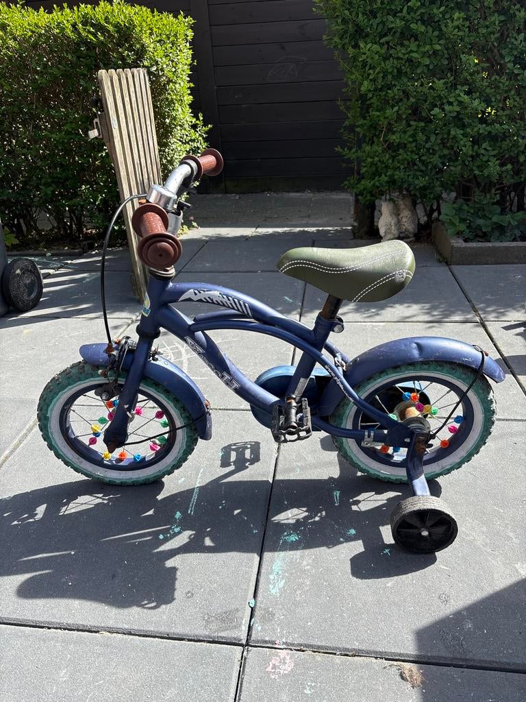 Volare kinderfiets 12,5 inch met zijwieltjes, Fietsen en Brommers, Ophalen, Zijwieltjes, Gebruikt, Velgrem