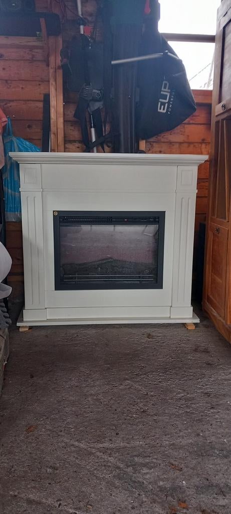 Electrische haard met afstandsbediening. Merk Livin Flame., Ophalen, Vrijstaande haard, Elektrische haard