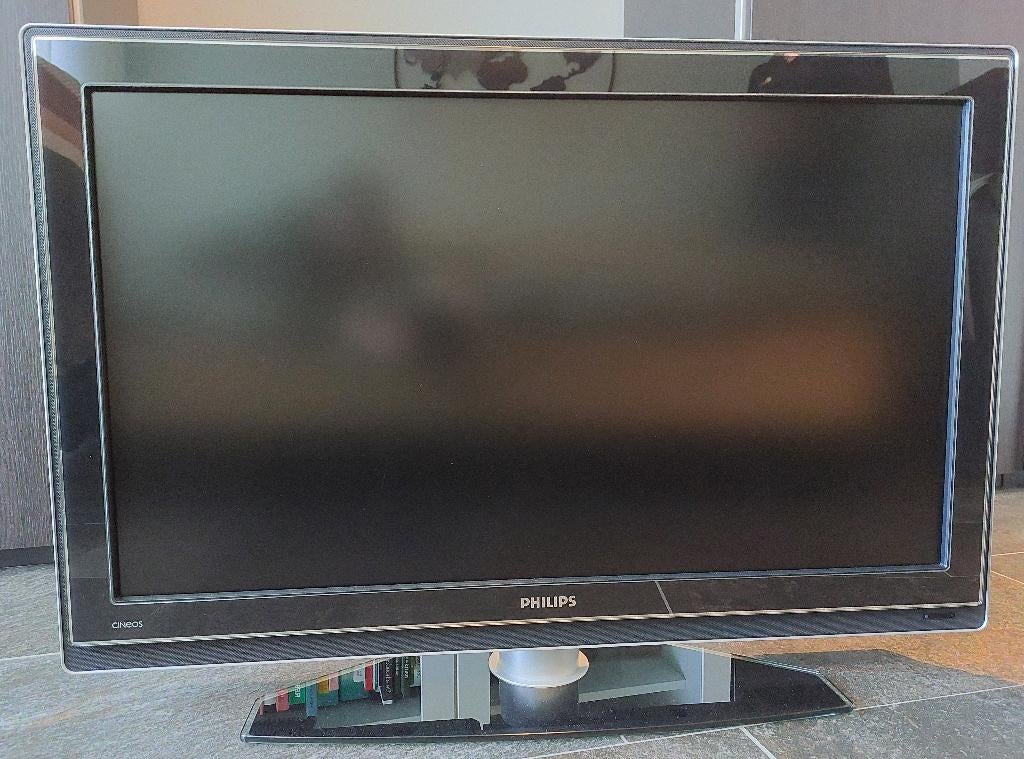 Philips Flat Cineos HD 100 Hz LCD TV 107 cm (42"), Ophalen, Philips, Gebruikt, LCD