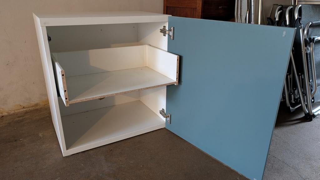 IKEA BESTA kast met lade, Ophalen