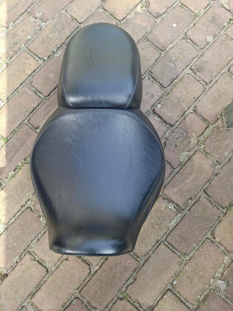 Zadel Kawasaki Vulcan Classic / Custom 900, Ophalen