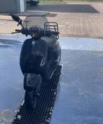 Vespa lx50 4t 2011, Fietsen en Brommers, Snorfietsen en Snorscooters, Ophalen, Gebruikt, Benzine, Vespa
