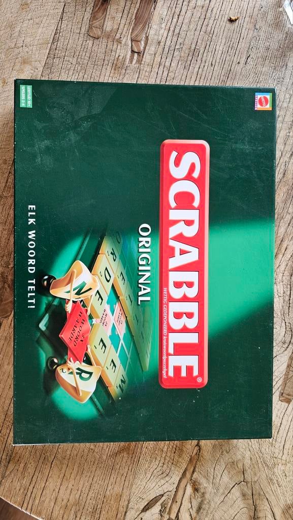 Scrabble Original bordspel, Drie of vier spelers, Ophalen of Verzenden, Zo goed als nieuw, Mattel