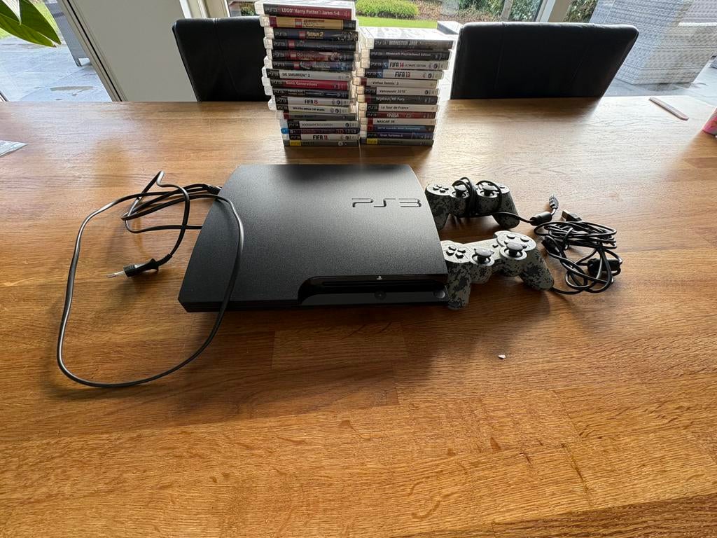 Complete PlayStation 3 Slim Set – 28 Games & 2 Controllers, Spelcomputers en Games, Games | Sony PlayStation 3, Zo goed als nieuw