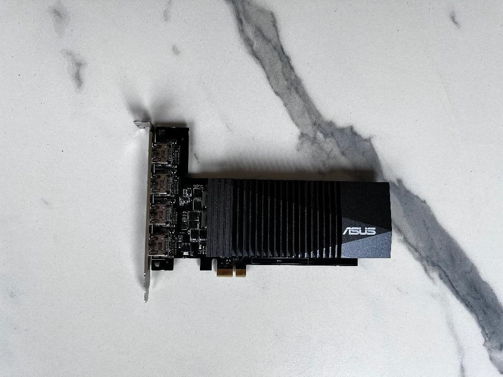 ASUS GeForce GT 710 1GB Videokaart, Computers en Software, Videokaarten, PCI-Express 2, GDDR3, Ophalen of Verzenden, Zo goed als nieuw