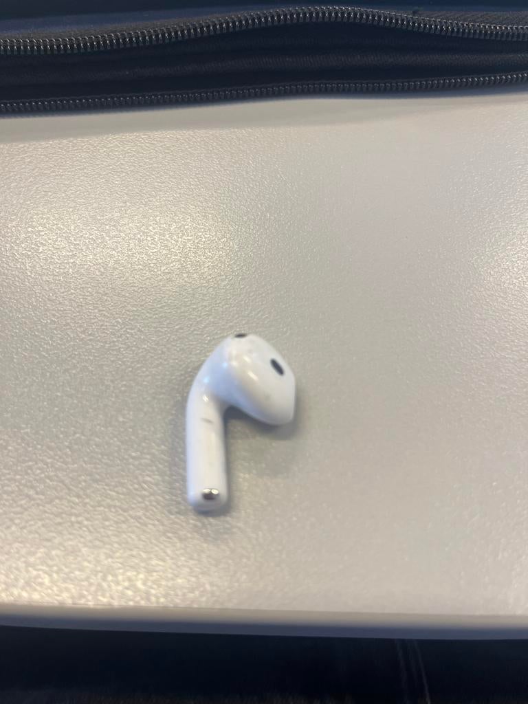 Apple AirPod 4 (enkele), Ophalen of Verzenden, Gebruikt, Overige merken, Draadloos