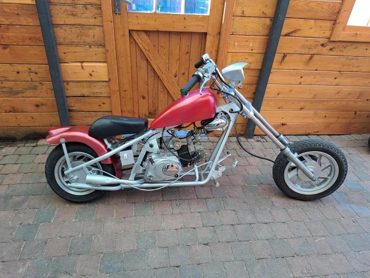 Opnieuw opgebouwde midi chopper 110cc semi schakel, Fietsen en Brommers, Minibikes, Midibikes en Pitbikes, Zo goed als nieuw, Overige typen
