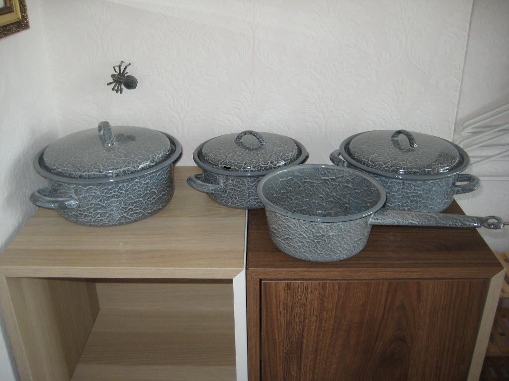 Pannenset van emaille, Ophalen, Gebruikt, Overige materialen, Pannenset