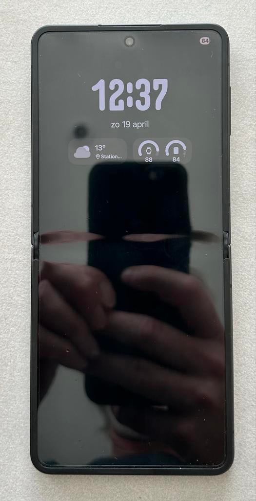 Samsung Galaxy Flip 7 Bundel: Buds Pro 3, Lader & Watch 6, Ophalen, Zwart, Touchscreen, Zo goed als nieuw