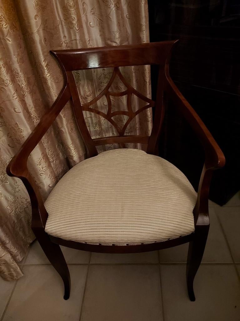 Mooie klassieke mahoniehouten kuipstoel, Ophalen