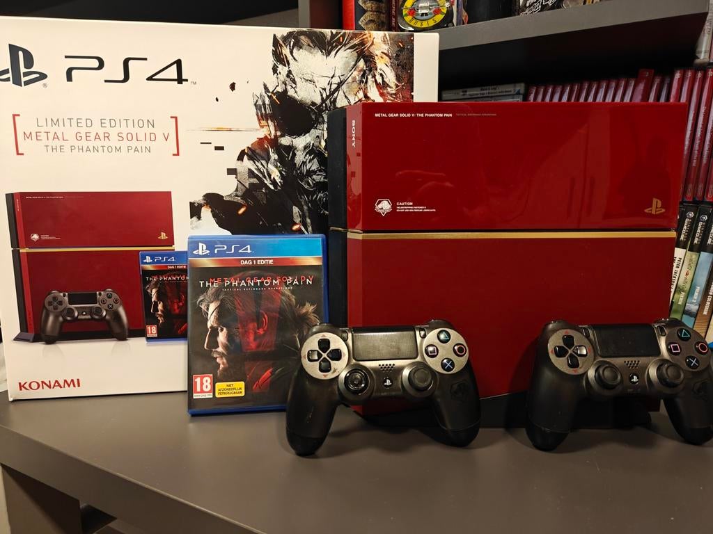 PlayStation 4 MGS V editie rood met doos, Spelcomputers en Games, Spelcomputers | Sony PlayStation 4, Ophalen of Verzenden