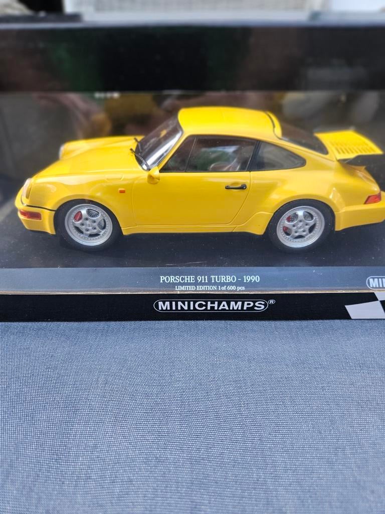 1/18 minichamps porsche  911 turbo 1990 geel, Ophalen of Verzenden, Nieuw, MiniChamps