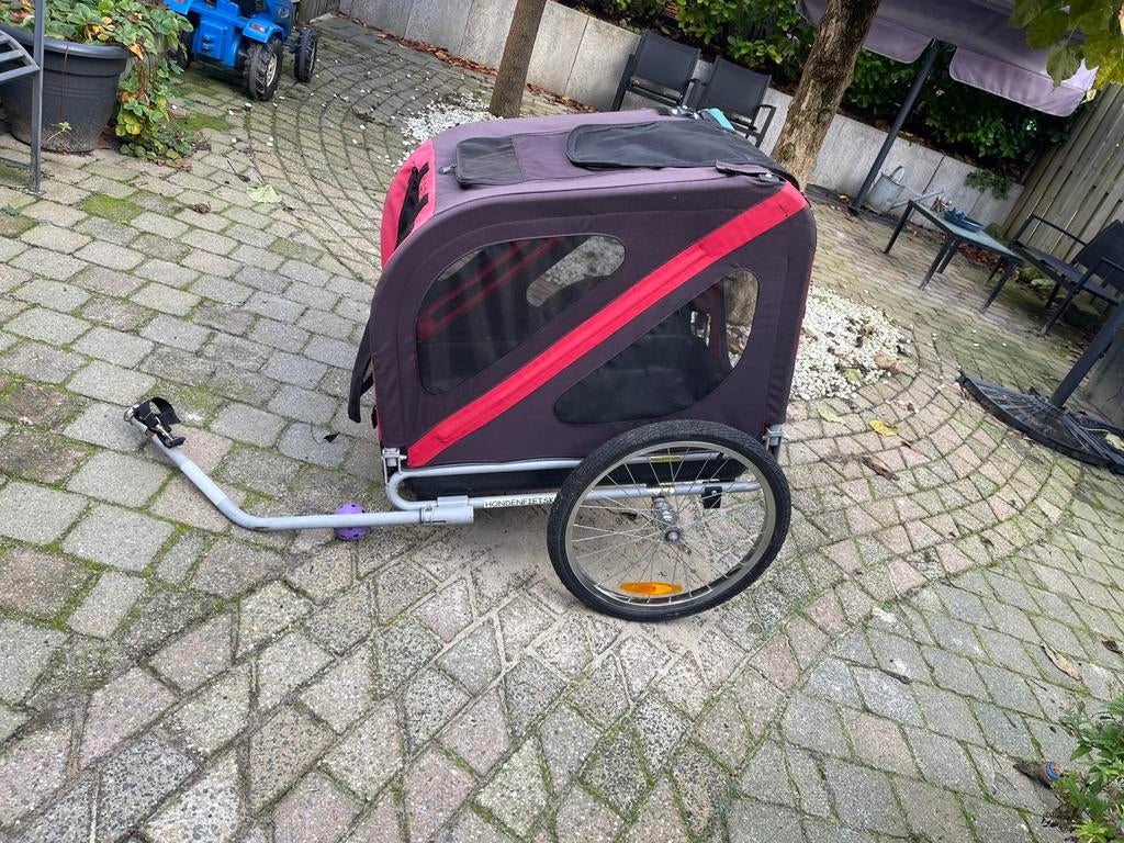 Honden fietskar, Dieren en Toebehoren, Overige Dieren-accessoires, Ophalen of Verzenden, Zo goed als nieuw