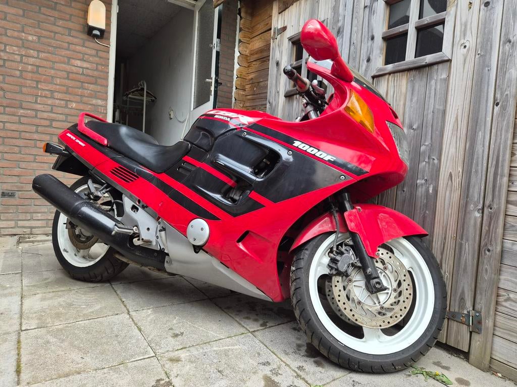 Honda cbr 1000f jaar 1990, Motoren, Particulier