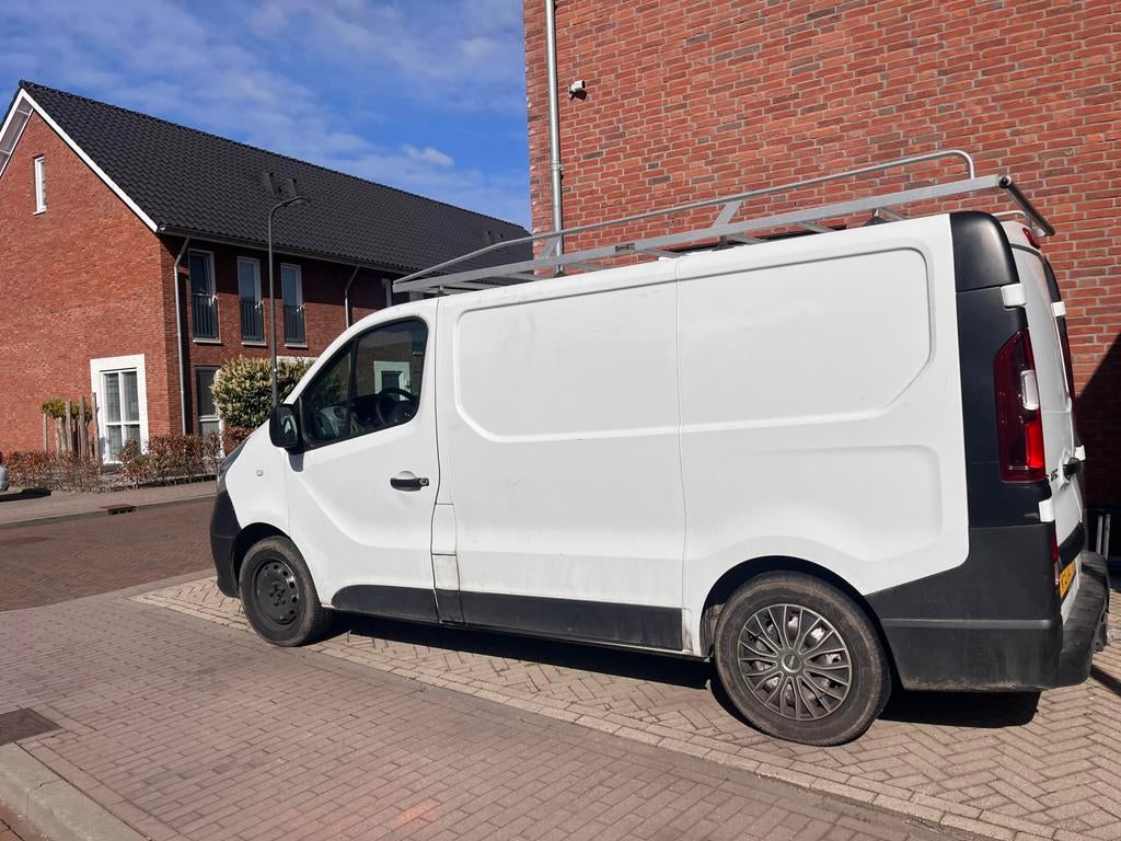 Renault Trafic 1.6 DCI 95 PK 2018 DEFECT zonder imperiaal, 15 km/l, Renault, Origineel Nederlands, Diesel