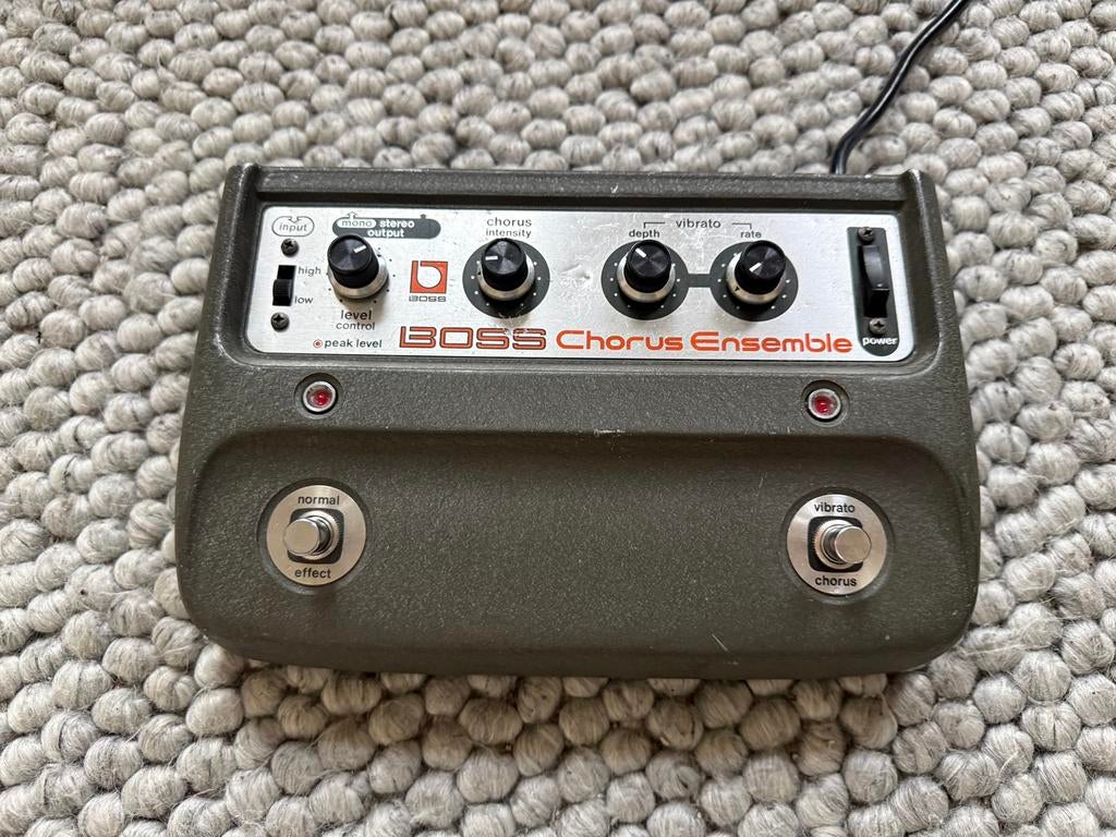 Boss CE-1 Stereo Chorus, Muziek en Instrumenten, Effecten, Ophalen of Verzenden, Zo goed als nieuw, Chorus