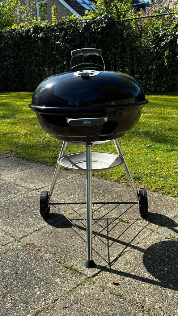 Weber Compact Kettle Ø 57 cm, Ophalen, Zo goed als nieuw, Weber