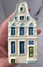 Royal Goedewaagen.  Hotel Okura Amsterdam Keizersgracht., Verzamelen, KLM Huisjes, Ophalen of Verzenden