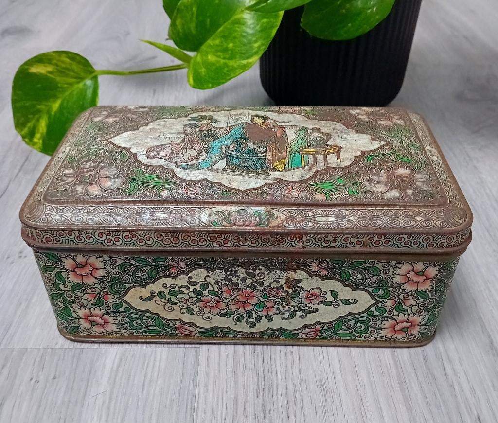 vintage blik met relief, Verzamelen, Blikken, Ophalen of Verzenden, Gebruikt, Overige