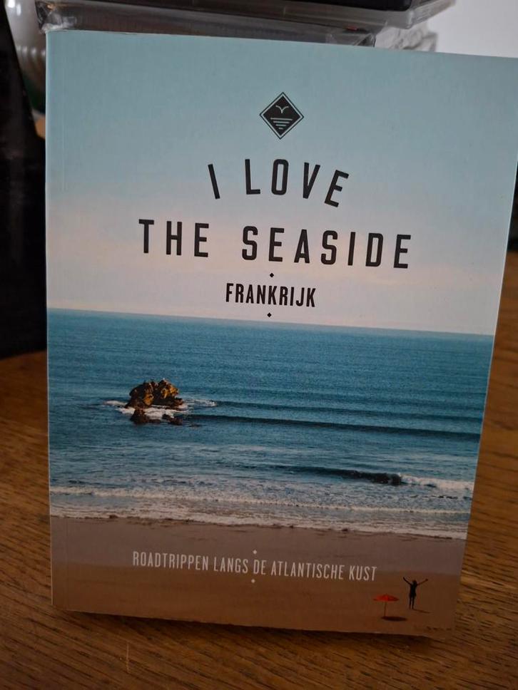 Alexandra Gossink - Frankrijk  i love the seaside, Boeken, Reisgidsen, Zo goed als nieuw, Reisgids of -boek, Europa, ANWB, Verzenden