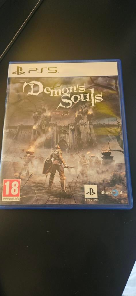 Demon's Souls PS5, Ophalen of Verzenden, Zo goed als nieuw
