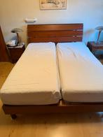 Prachtig kersenhouten bed 160x220 cm met elektrische bodems, Ophalen, Bruin, Tweepersoons, 160 cm