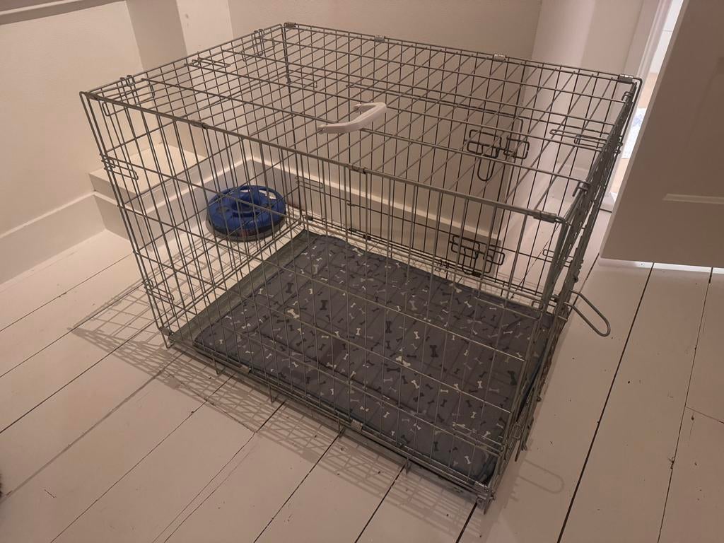 Hondenbench 77,5 x 55 x 60 cm, Ophalen, Gebruikt