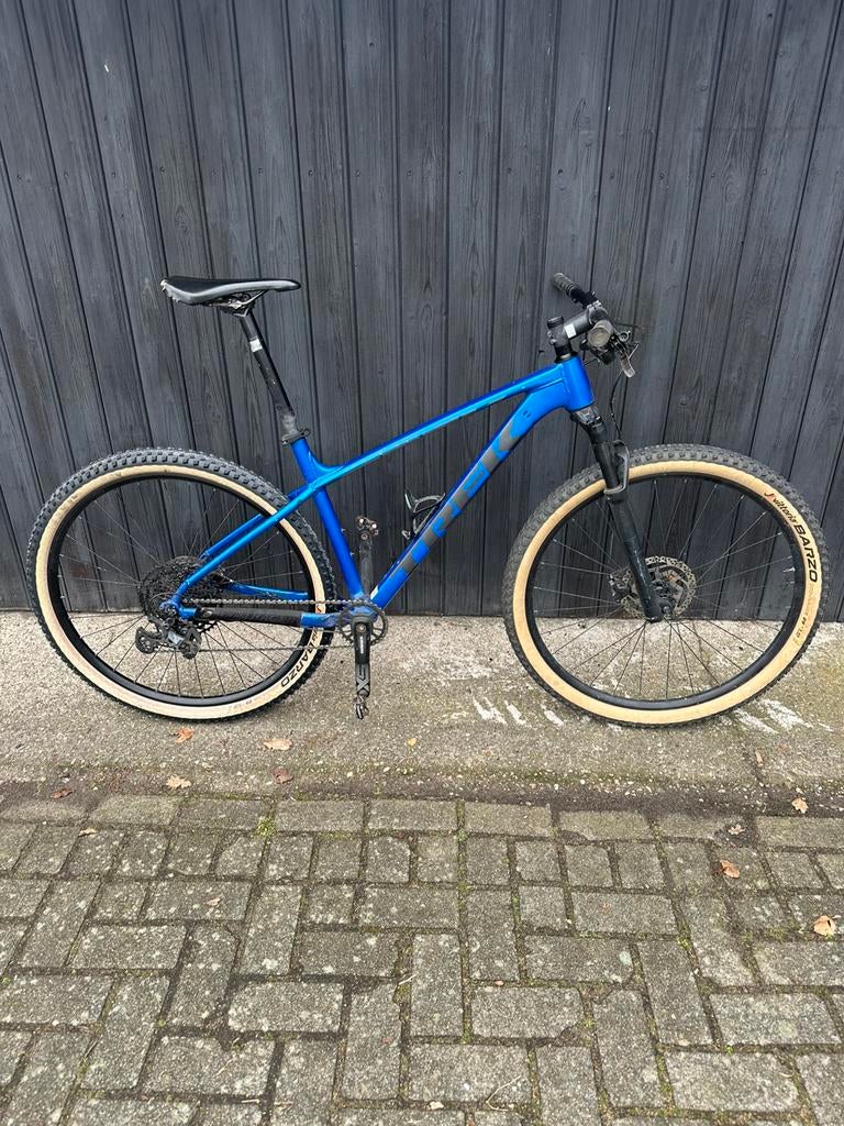 Trek X-caliber 8, Fietsen en Brommers, 57 cm of meer, Ophalen of Verzenden, Zo goed als nieuw, Trek