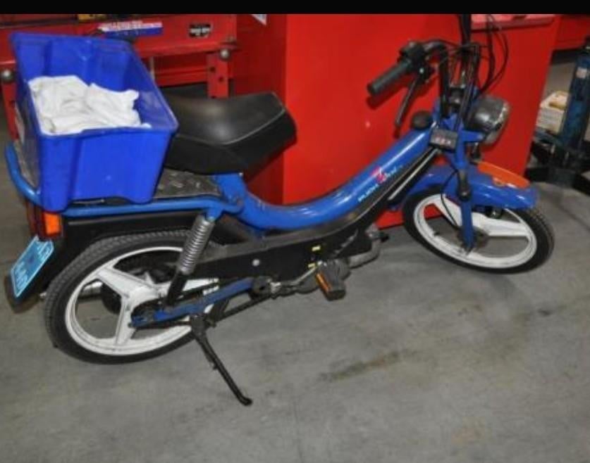 GEZOCHT Gratis brommer of scooter, Ophalen