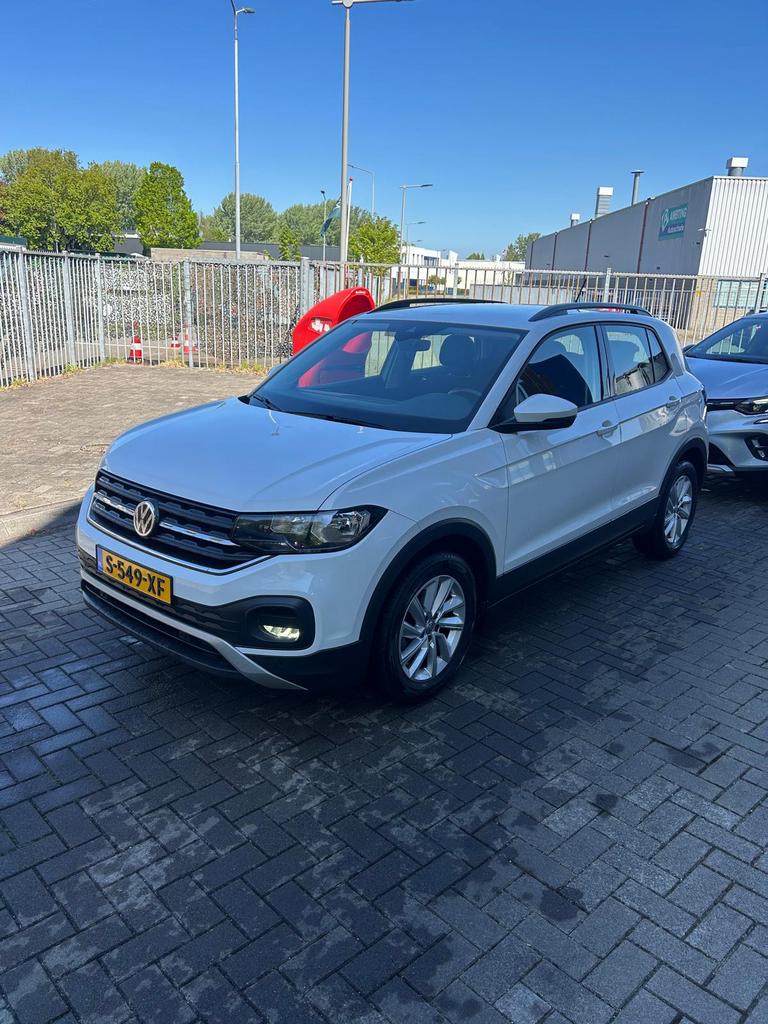 Volkswagen T-Cross 1.0 TSI 95pk 2020 Wit, Auto's, Voorwielaandrijving, 1145 kg, 95 pk, 620 kg