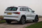 Skoda Kodiaq 1.5 TSI Sportline 7p.  Pano  ACC  LED, Auto's, Skoda, Voorwielaandrijving, 4 cilinders, 150 pk, Wit