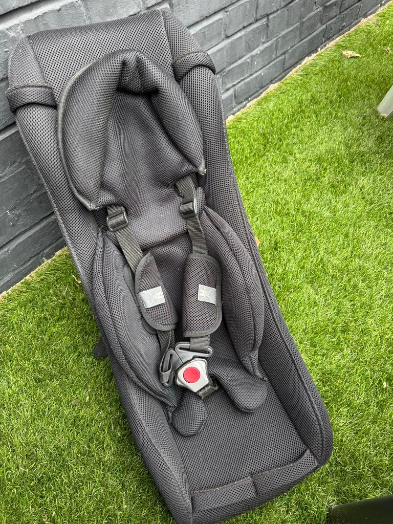 Babyschaal bakfiets, Kinderen en Baby's, Gebruikt, Overige methoden, 15 t/m 36 kg, Zijbescherming