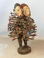 260357 Afrikaans Bakongo Nkisi Nkondi beeldje, Antiek en Kunst, Ophalen of Verzenden