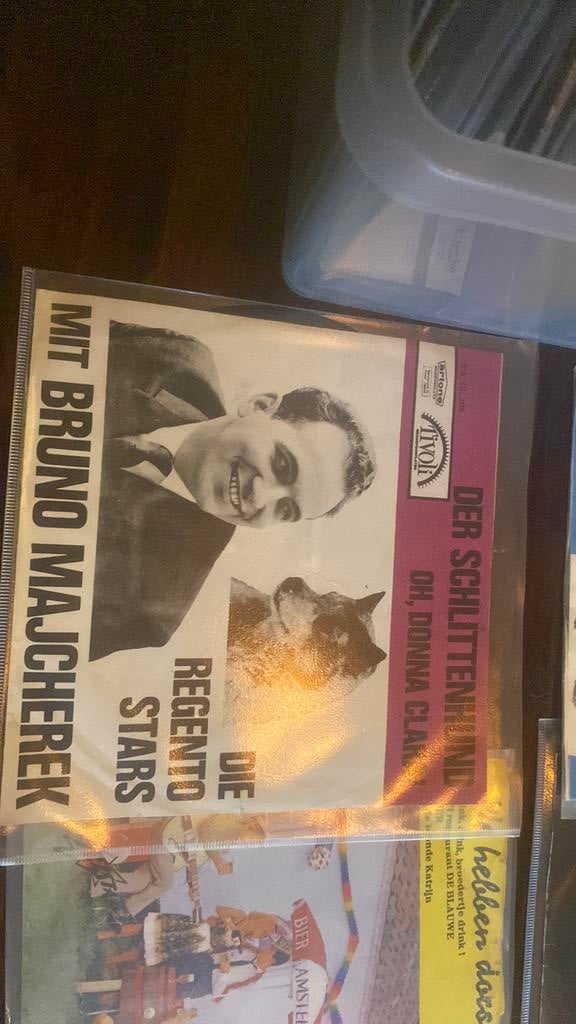 6 bakken vol piraten singels, Ophalen of Verzenden, Zo goed als nieuw