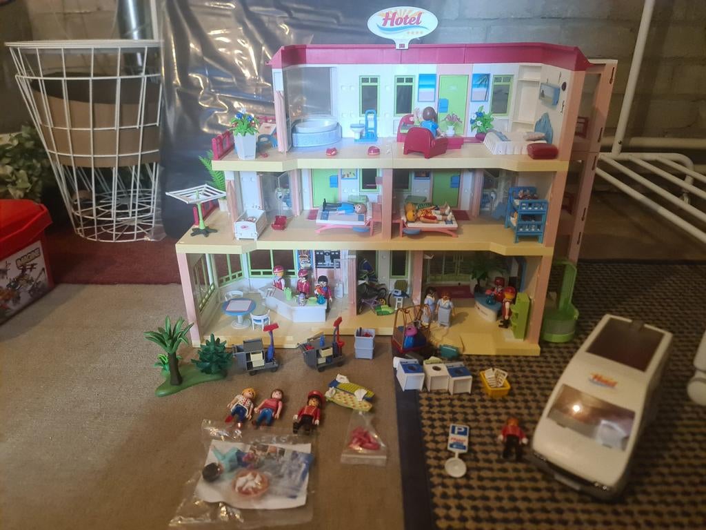 Playmobil Hotel met veel extra's en figuren, Ophalen, Gebruikt, Complete set