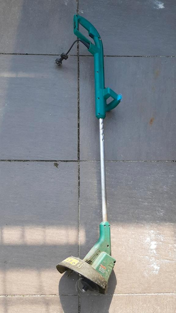 Bosch Elektrische Grastrimmer, Tuin en Terras, Grastrimmers, Gebruikt, Elektrisch, 10 tot 30 cm, Ophalen of Verzenden