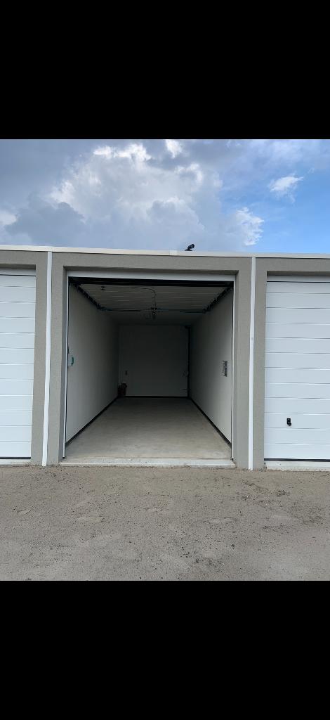 Garagebox te huur Biddinghuizen, Almere