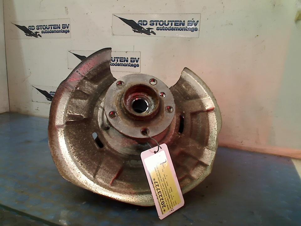 Fusee Links Achter BMW 5 serie Touring (F11) 2016, Auto-onderdelen, Gebruikt, Petuelring 130, München 80809, , Duitsland, BMW