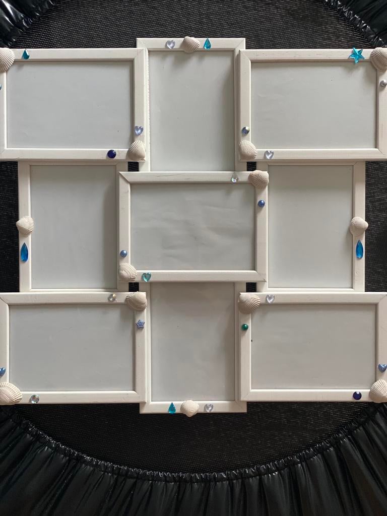 Houten fotocollage lijst voor 9 foto's zgan gedecoreerd, Ophalen of Verzenden, Zo goed als nieuw